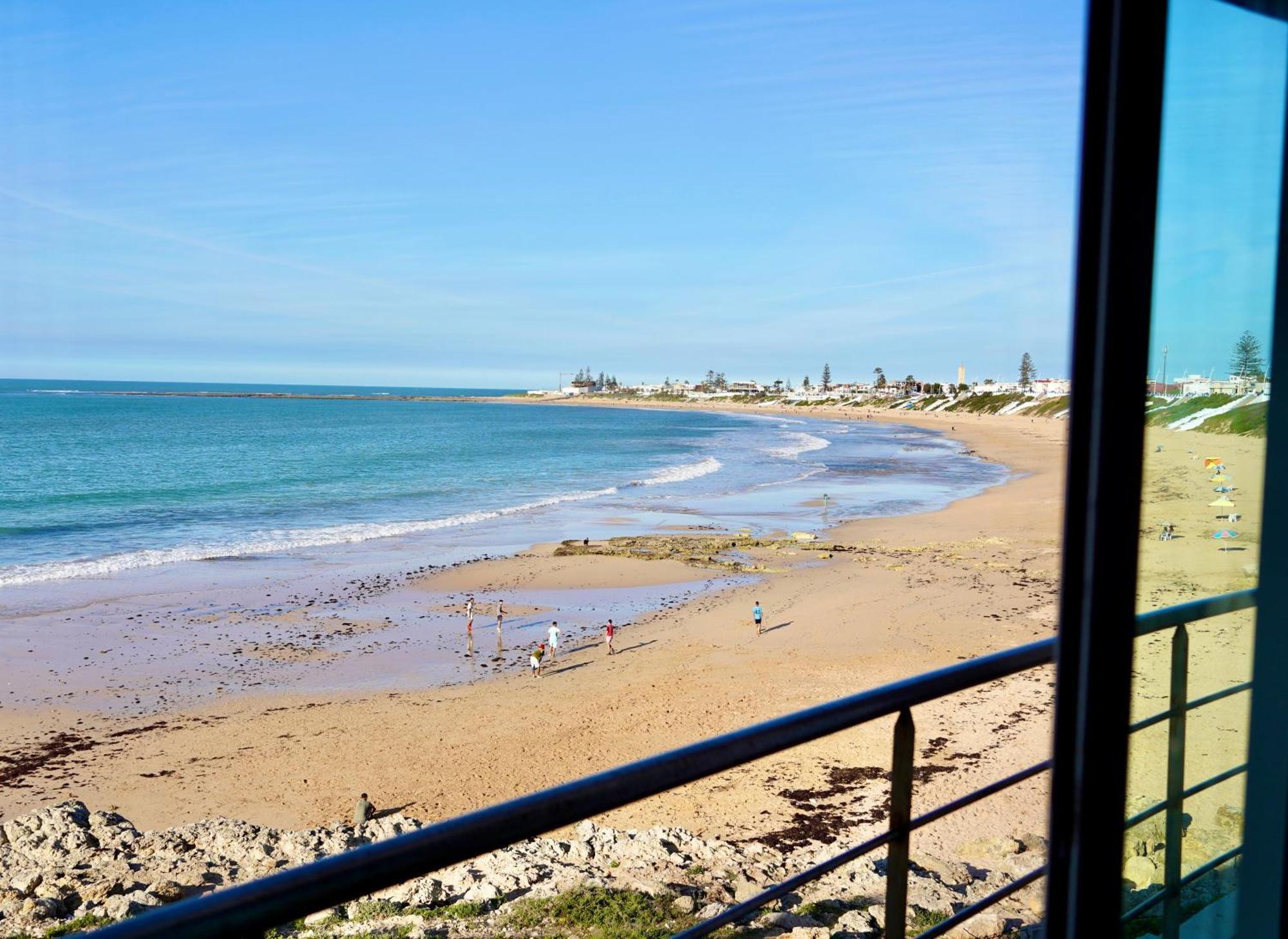 Splendid Beachfront Villa In Sidi Bouzid Beach With Pool Douar Ourlali Екстериор снимка